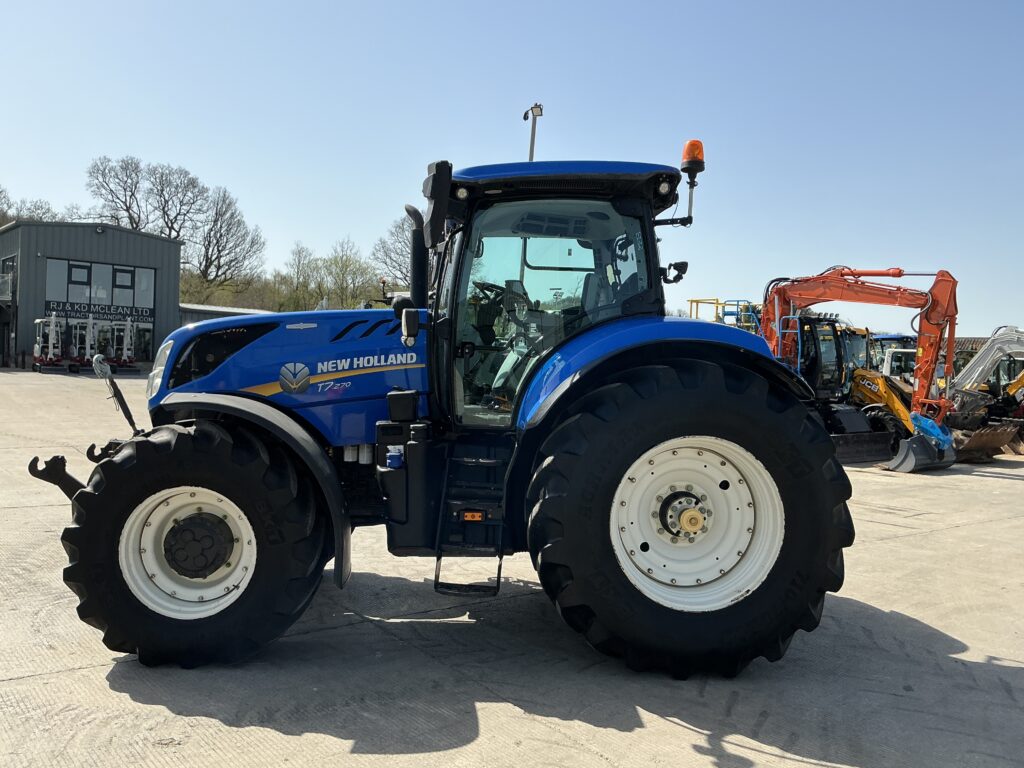 New Holland T7.270 Auto Command Tractor (ST26294)
