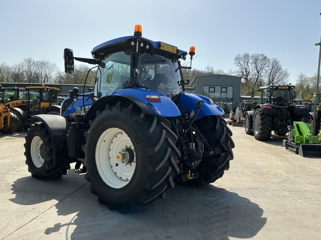 New Holland T7.270 Auto Command Tractor (ST26294)