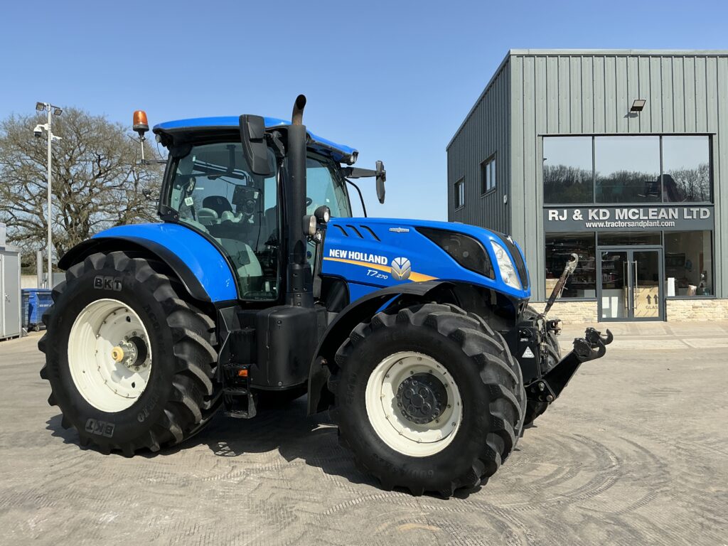 New Holland T7.270 Auto Command Tractor (ST26294)
