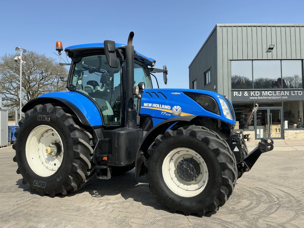 New Holland T7.270 Auto Command Tractor (ST26294)