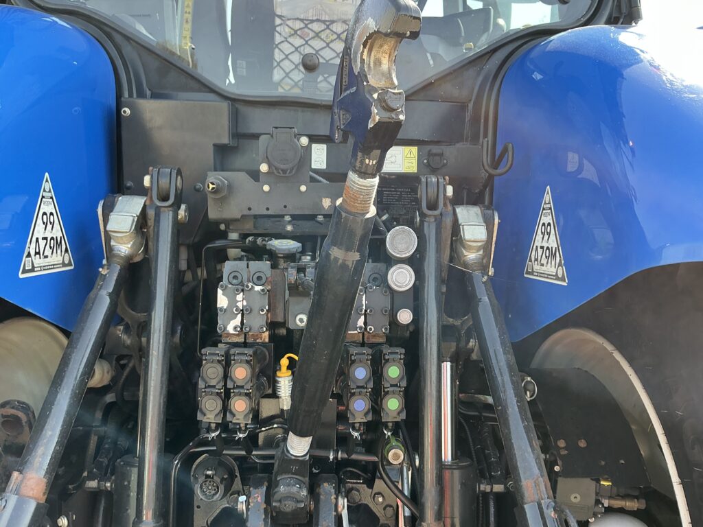 New Holland T7.270 Auto Command Tractor (ST26294)