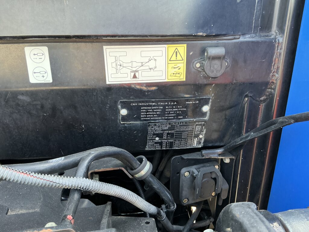 New Holland T7.270 Auto Command Tractor (ST26294)