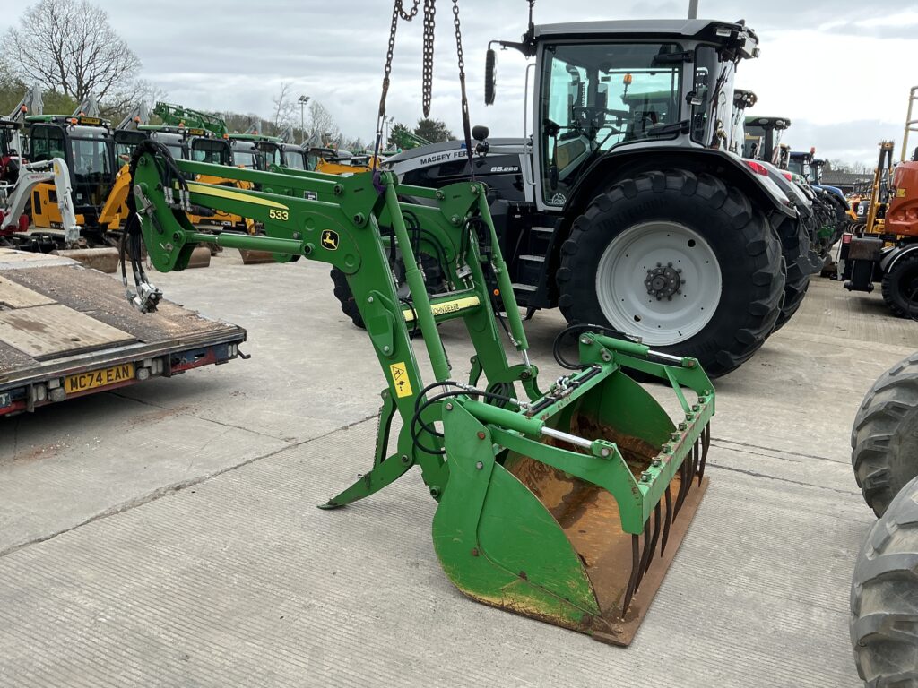 John Deere 533 Loader boom
