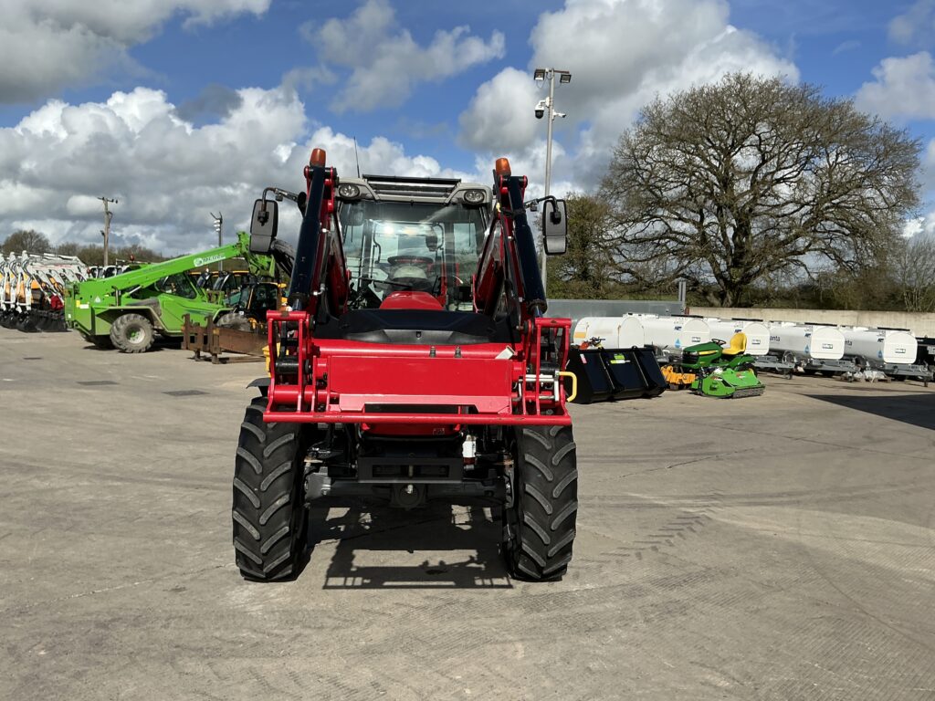 Massey Ferguson 5710S Dyna4 Tractor (ST26213)