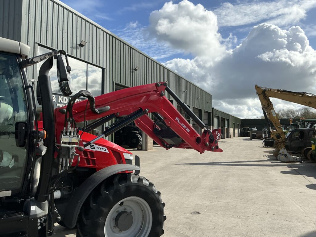 Massey Ferguson 5710S Dyna4 Tractor (ST26213)