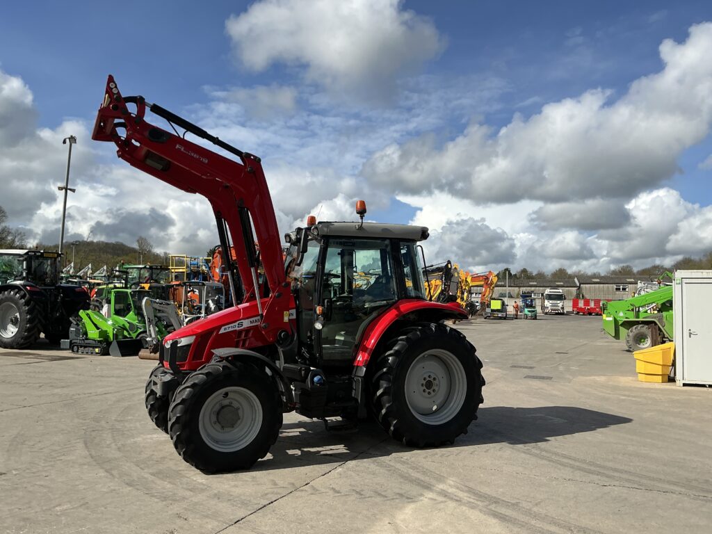 Massey Ferguson 5710S Dyna4 Tractor (ST26213)
