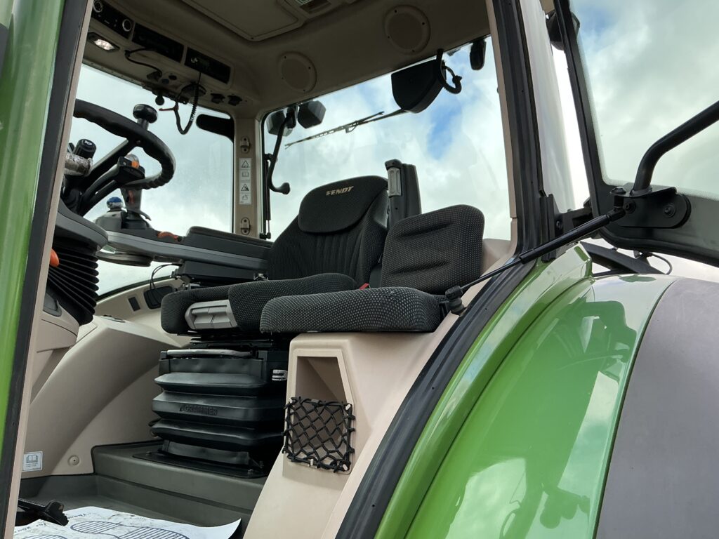 Fendt 516 Power Plus Tractor (ST26147)