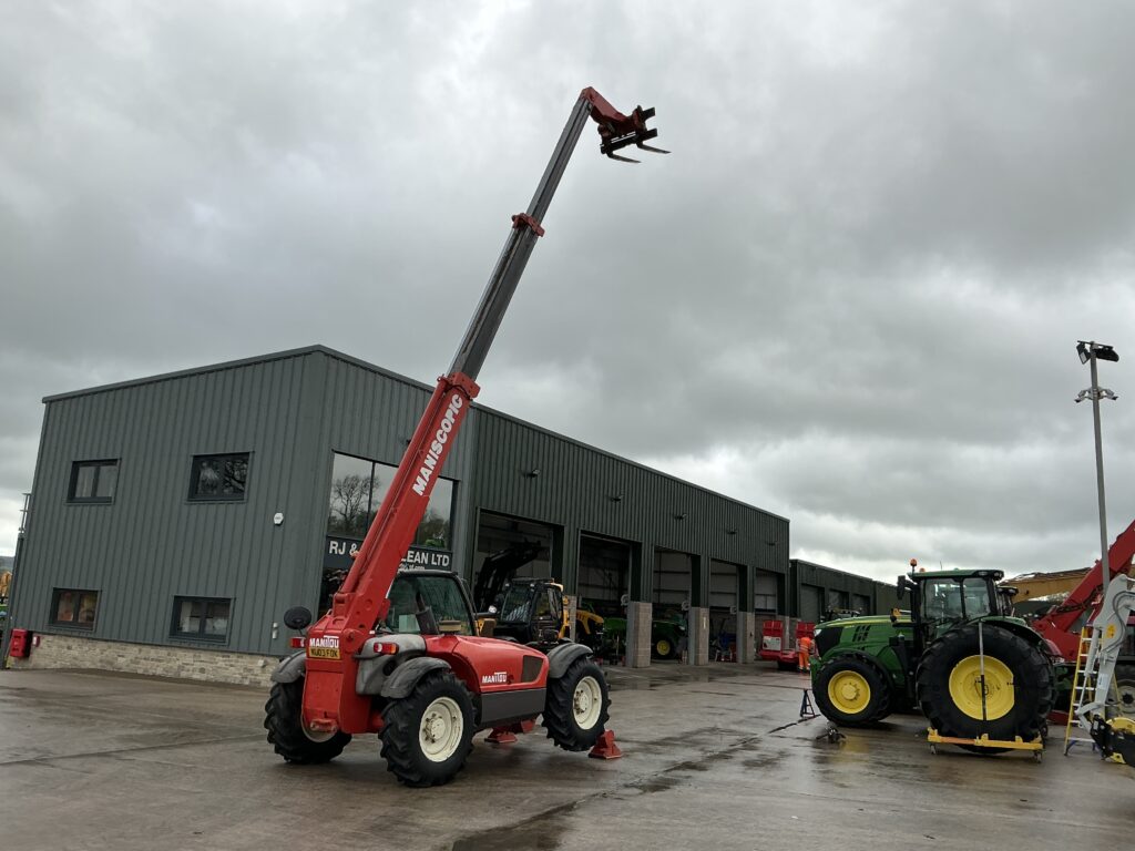 Manitou MT1030 Telehandler (ST26302)