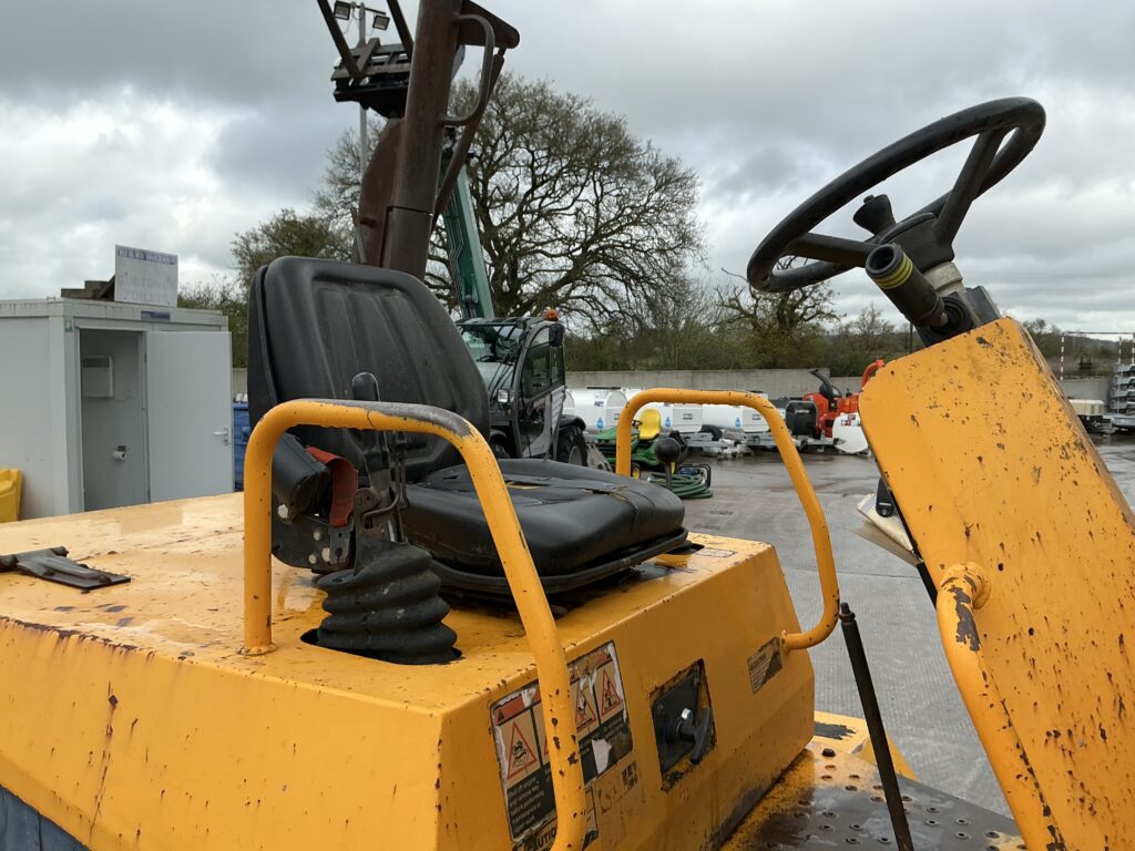 Thwaites 6 Tonne Swivel Tip Dumpr (ST26443)