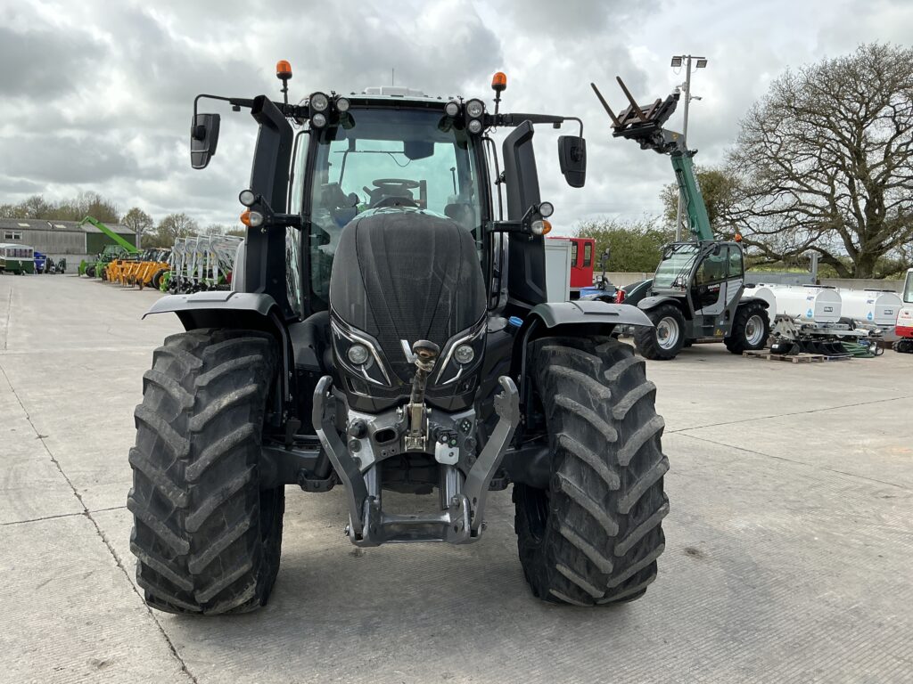 Valtra T194 Versu Unlimited (ST26337)