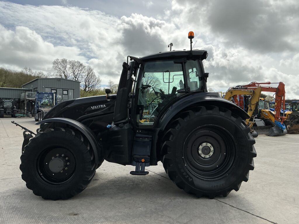 Valtra T194 Versu Unlimited (ST26337)