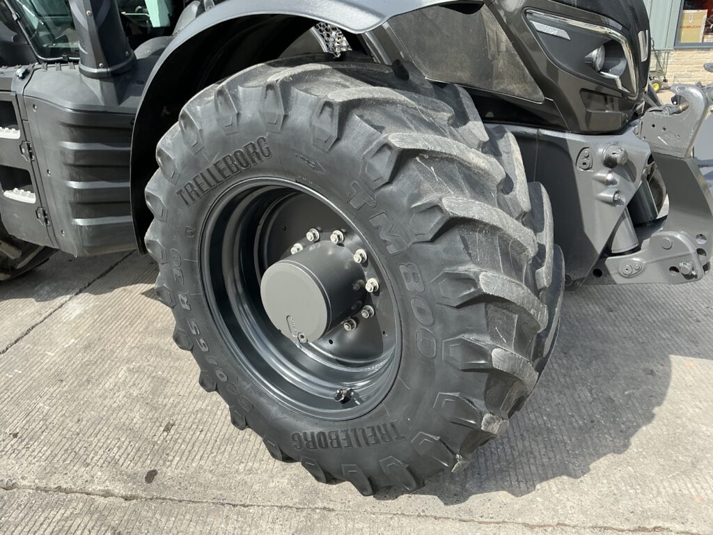 Valtra T194 Versu Unlimited (ST26337)