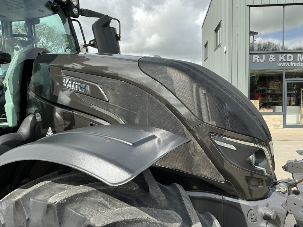 Valtra T194 Versu Unlimited (ST26337)