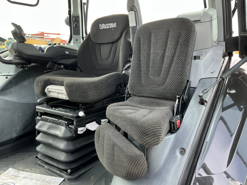 Valtra T194 Versu Unlimited (ST26337)