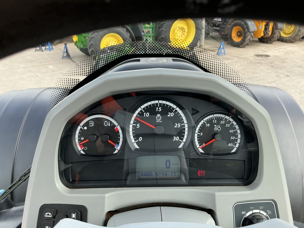 Valtra T194 Versu Unlimited (ST26337)