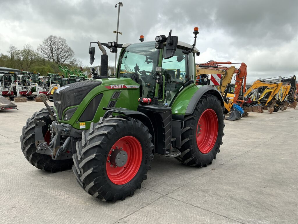 Fendt 720 Power Plus Tractor (ST26482)
