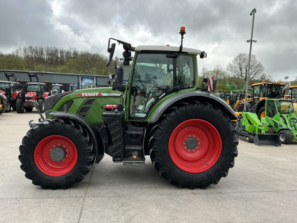 Fendt 720 Power Plus Tractor (ST26482)