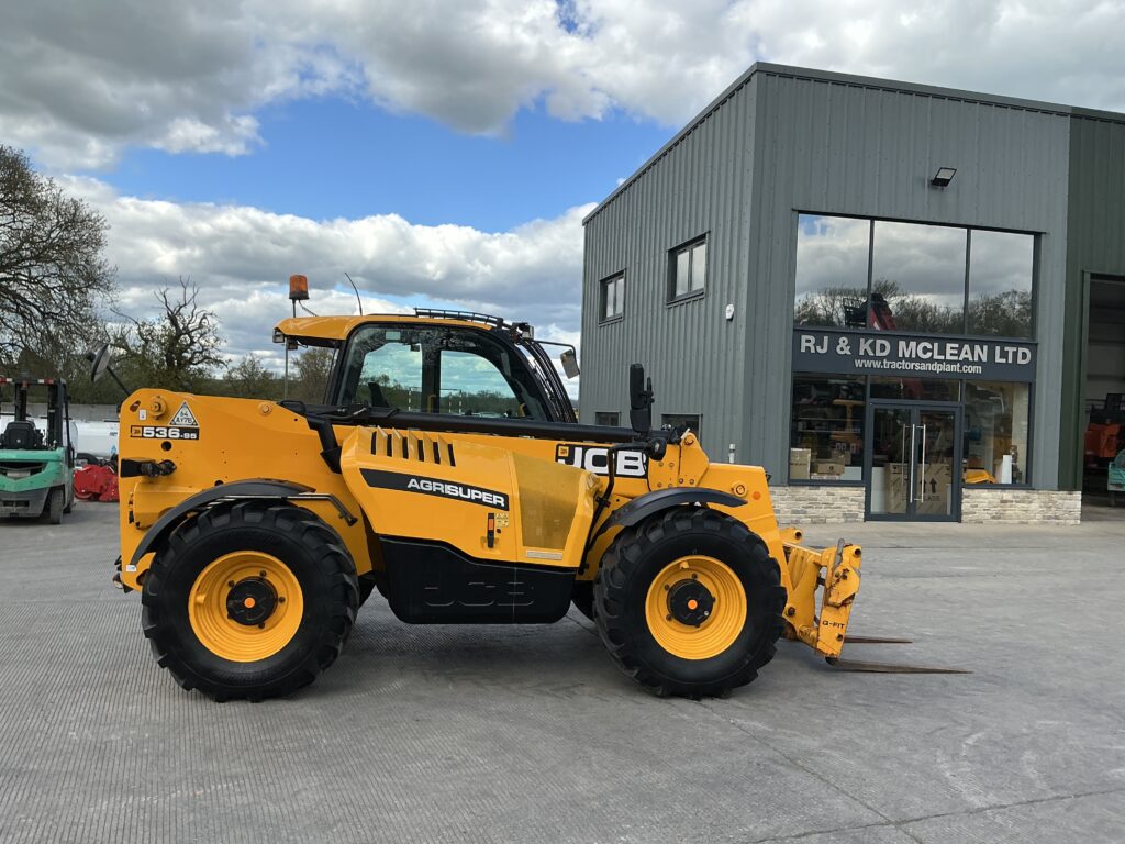 JCB 536-95 Agri Super Telehandler (ST26072)