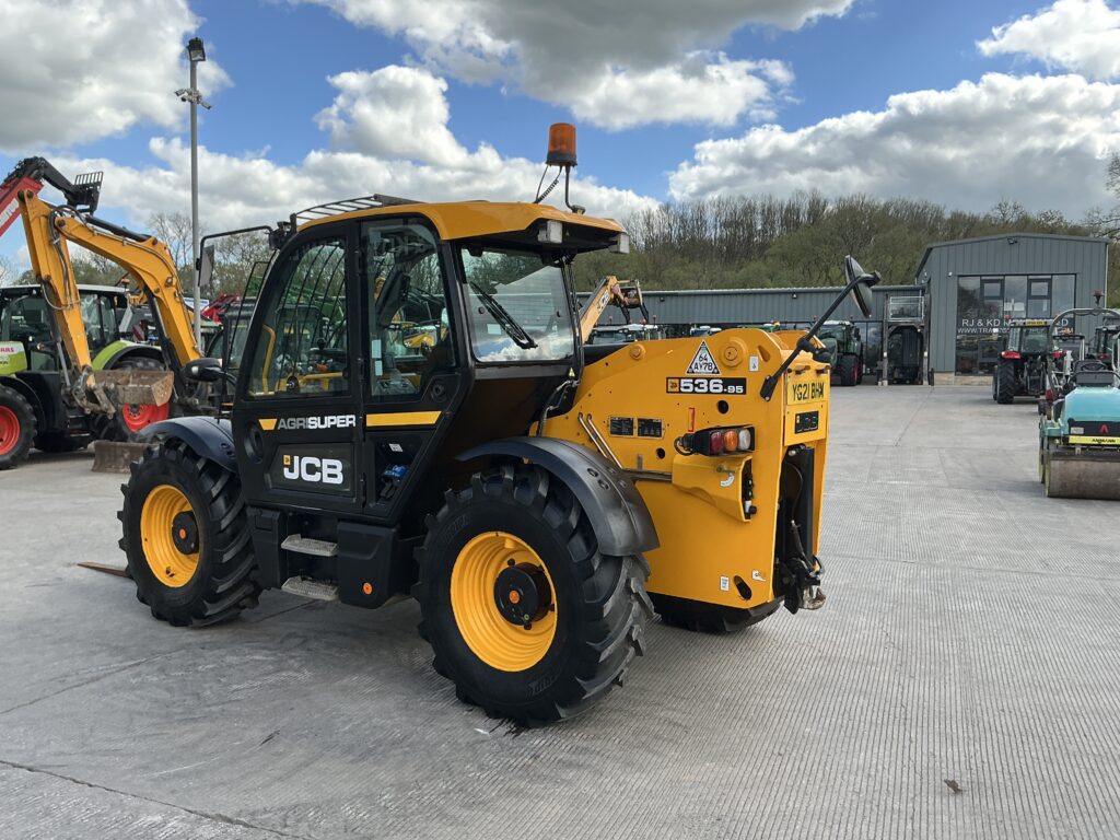 JCB 536-95 Agri Super Telehandler (ST26072)