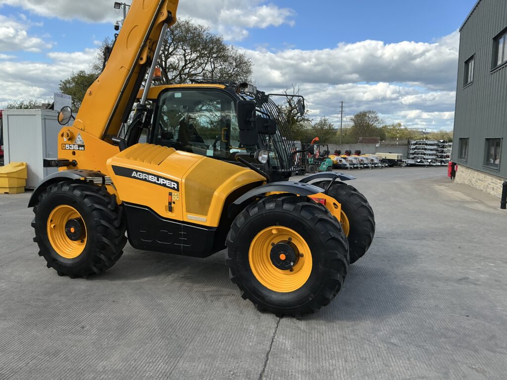 JCB 536-95 Agri Super Telehandler (ST26072)
