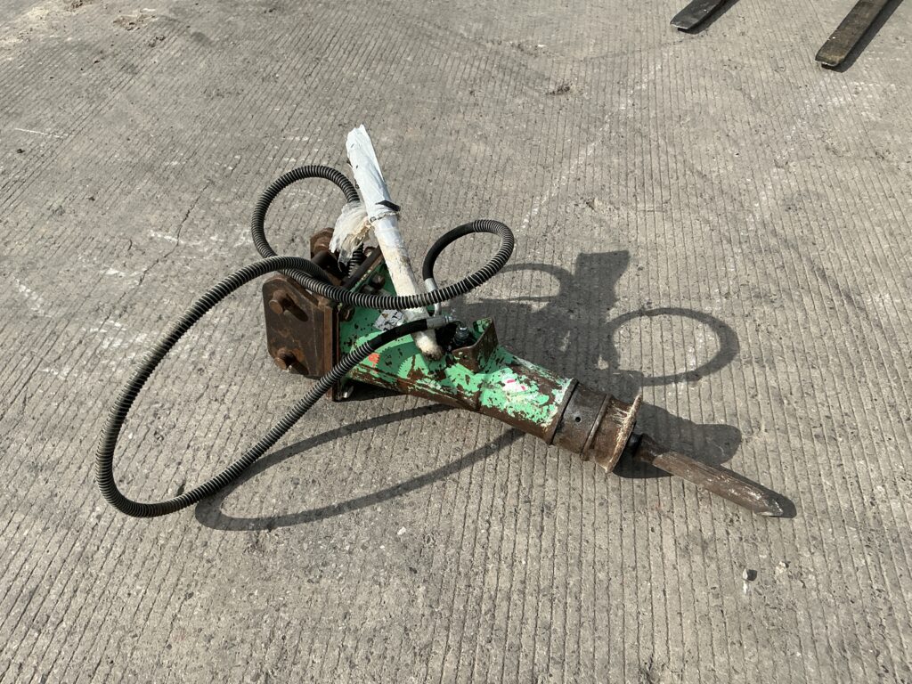 Montabert Breaker to Suite 2.5Ton Excavator