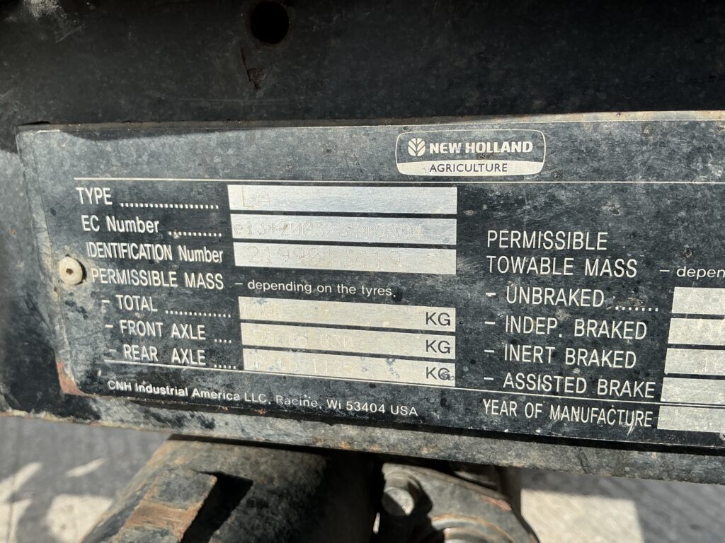 New Holland Boomer 25 Tractor (ST25862)