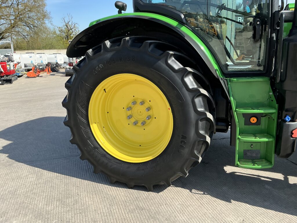 John Deere 6155R Tractor (ST26383)