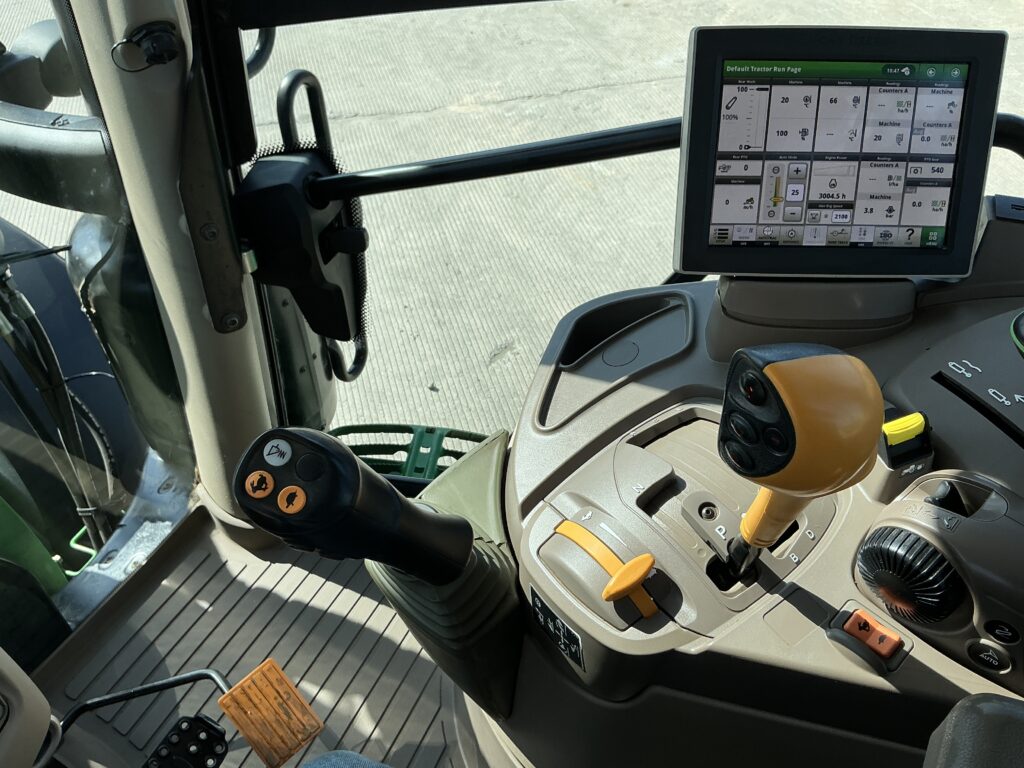John Deere 6155R Tractor (ST26383)