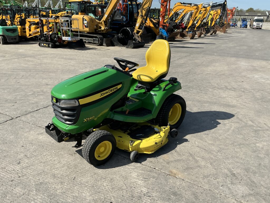 John Deere X540 Multi Terrain Mower (ST26423)