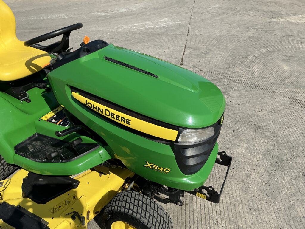 John Deere X540 Multi Terrain Mower (ST26423)