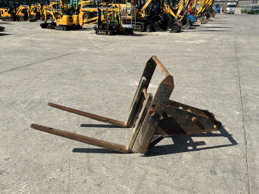 Floating Pallet Forks