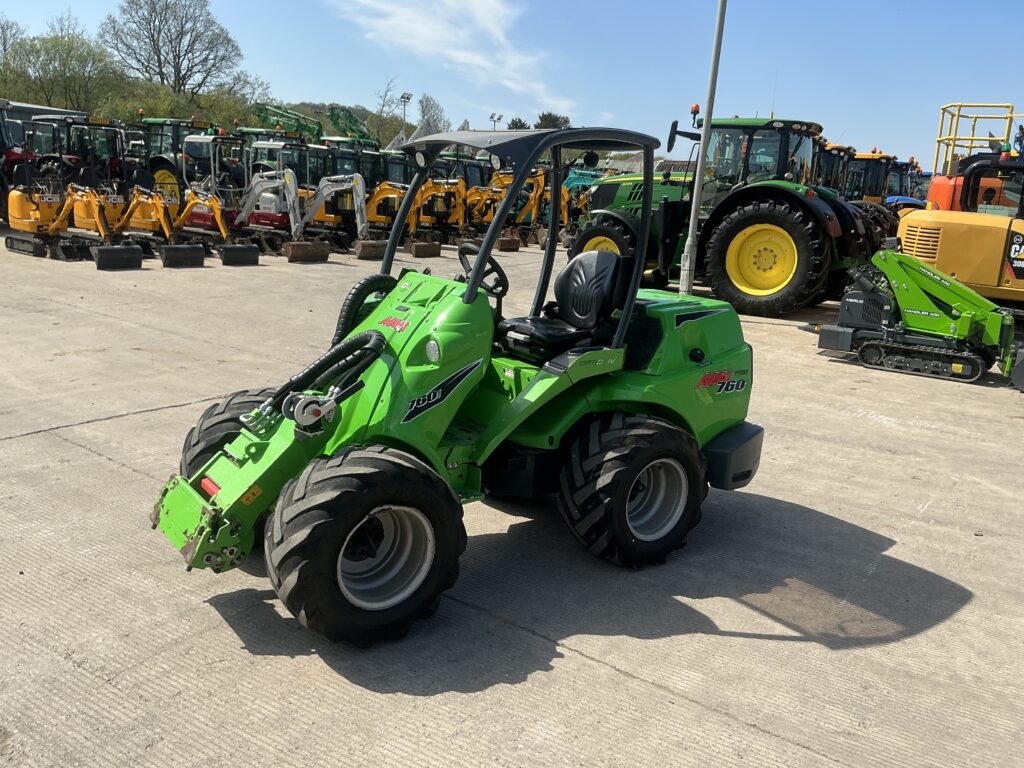 Avant 760I Telescopic Compact Loading Shovel (ST26540)