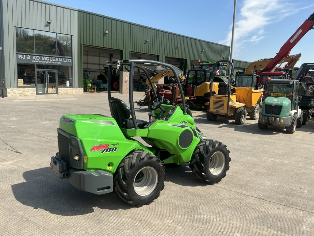 Avant 760I Telescopic Compact Loading Shovel (ST26540)