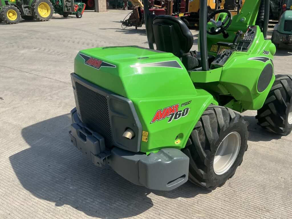 Avant 760I Telescopic Compact Loading Shovel (ST26540)