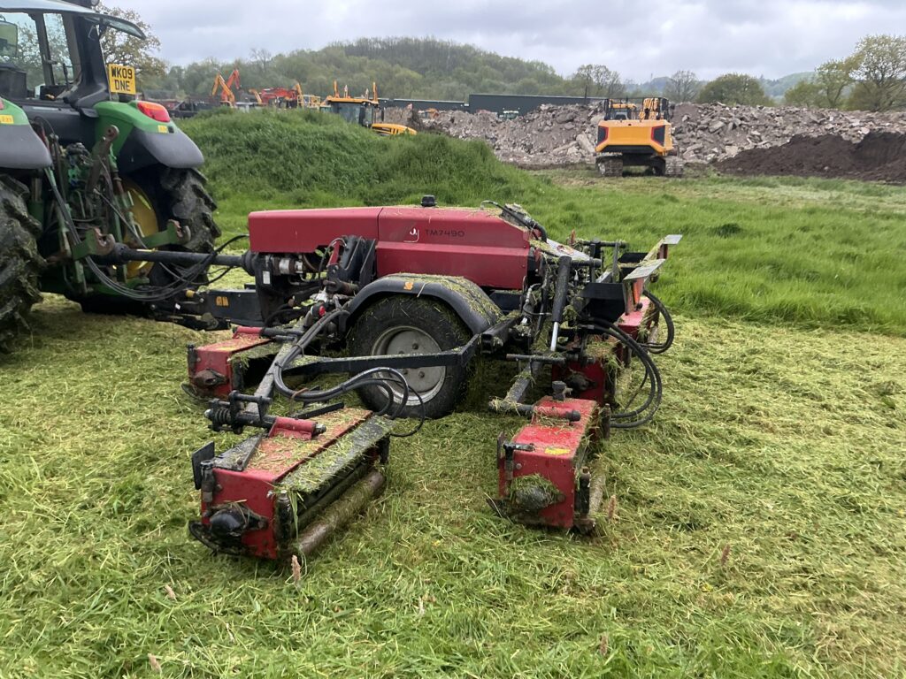 Toro TM7490 Cylinder Mowers