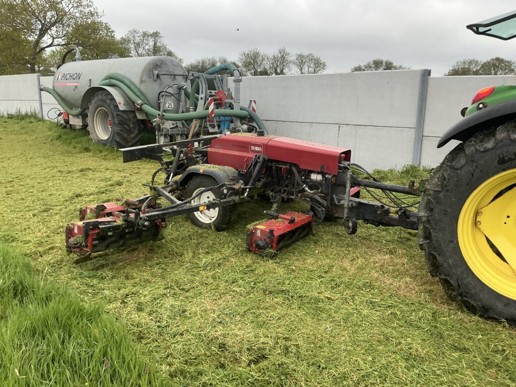 Toro TM7490 Cylinder Mowers