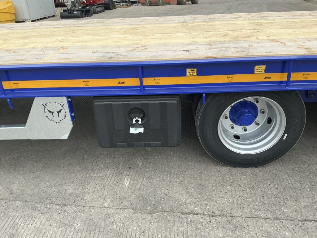 JPM 28ft Blue Low Loader Trailer