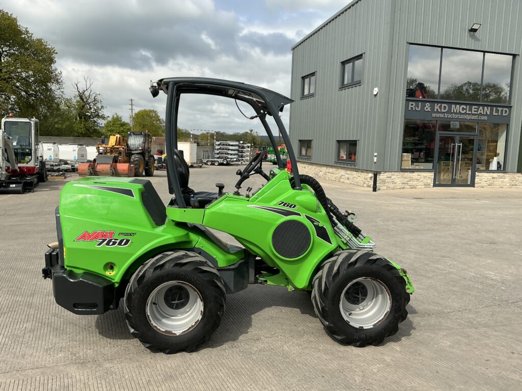 Avant 760i Wheeled Telescopic Compact loading Shovel (ST26541)