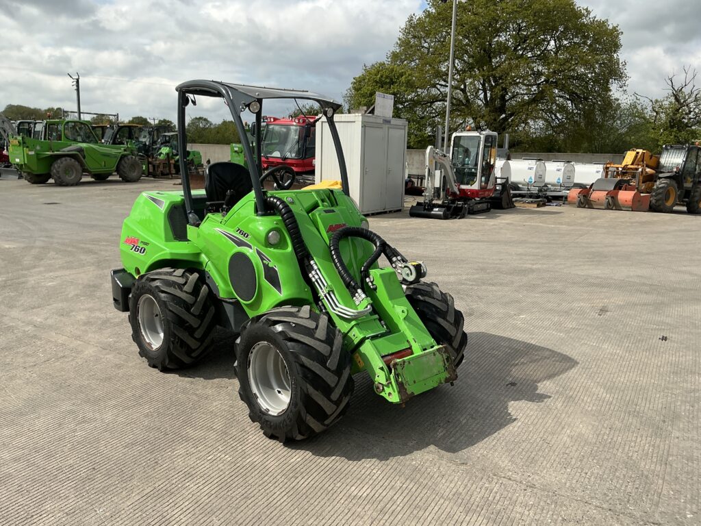 Avant 760i Wheeled Telescopic Compact loading Shovel (ST26541)