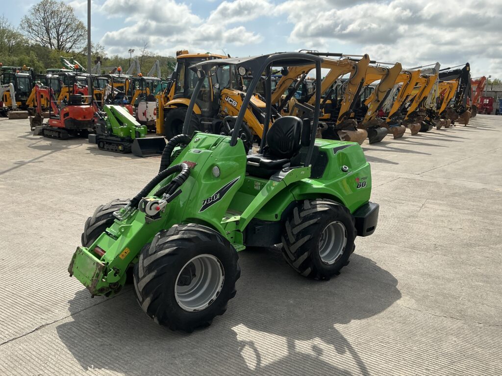Avant 760i Wheeled Telescopic Compact loading Shovel (ST26541)