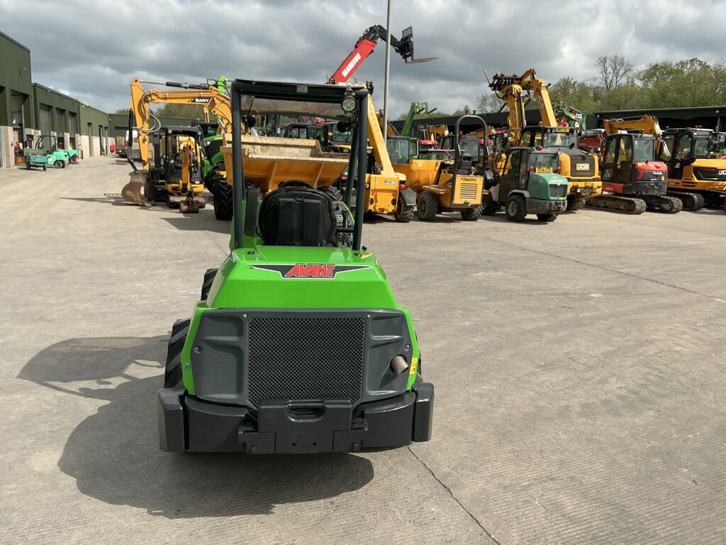 Avant 760i Wheeled Telescopic Compact loading Shovel (ST26541)