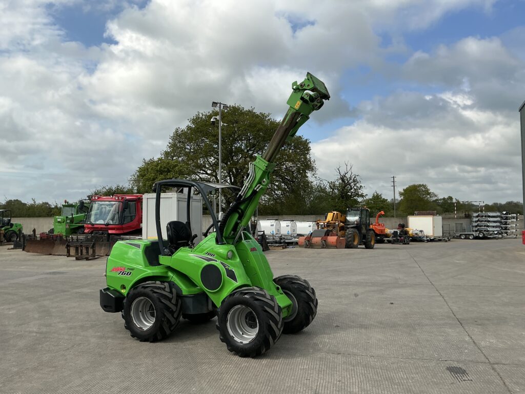 Avant 760i Wheeled Telescopic Compact loading Shovel (ST26541)