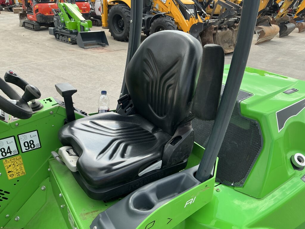 Avant 760i Wheeled Telescopic Compact loading Shovel (ST26541)