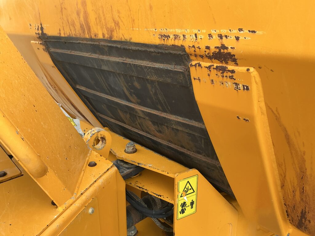 Thwaites 6 Tonne Straight Tip Dumper (ST26511)