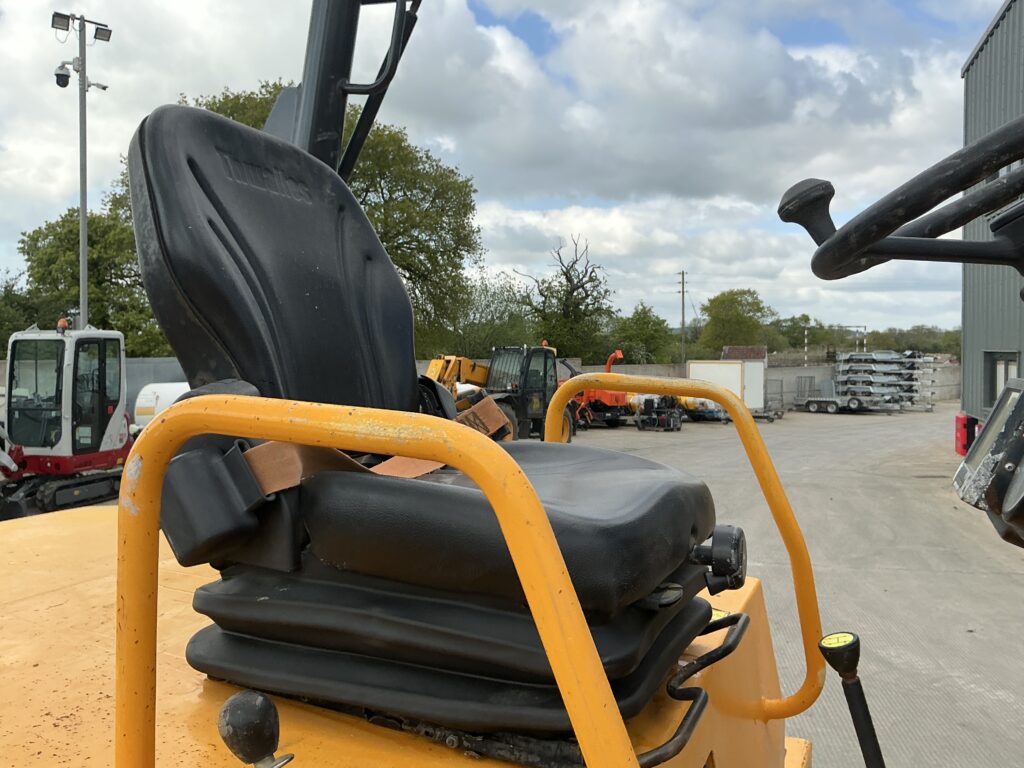 Thwaites 6 Tonne Straight Tip Dumper (ST26511)
