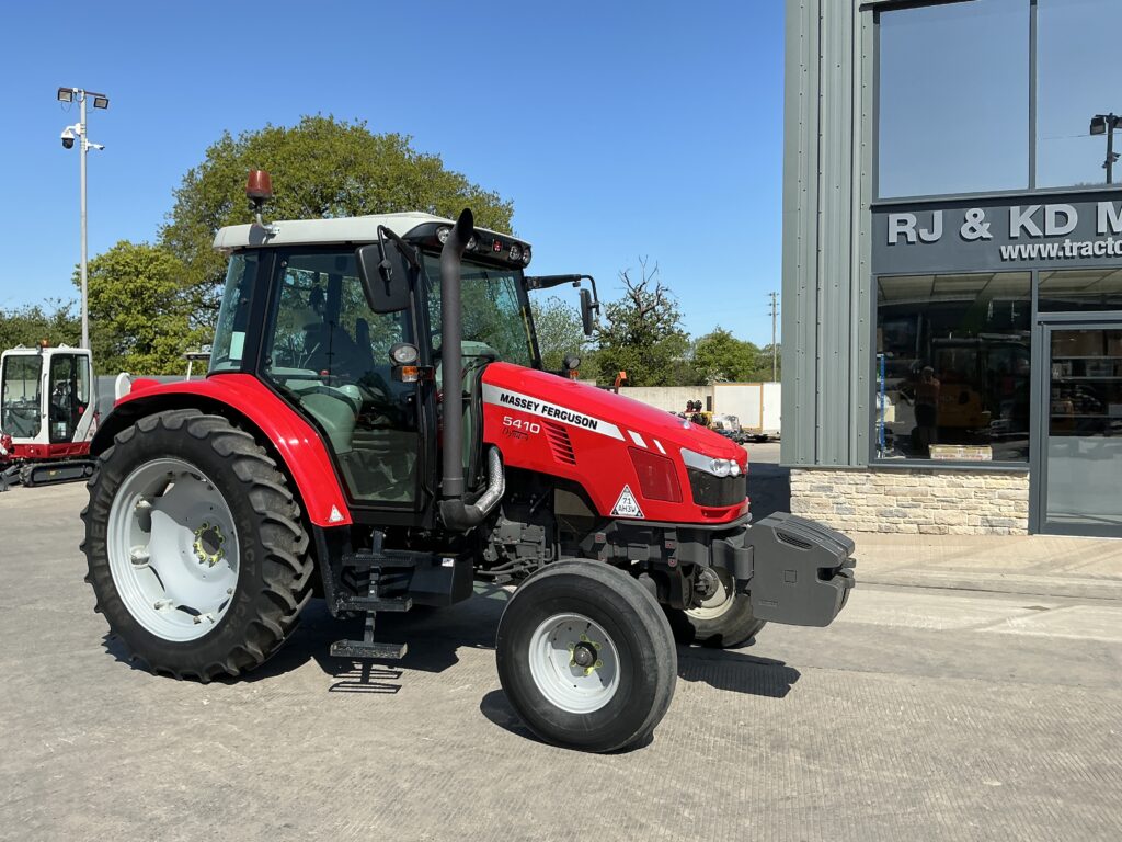 Massey Ferguson 5410 Dyna 4 2WD Tractor (ST26570)