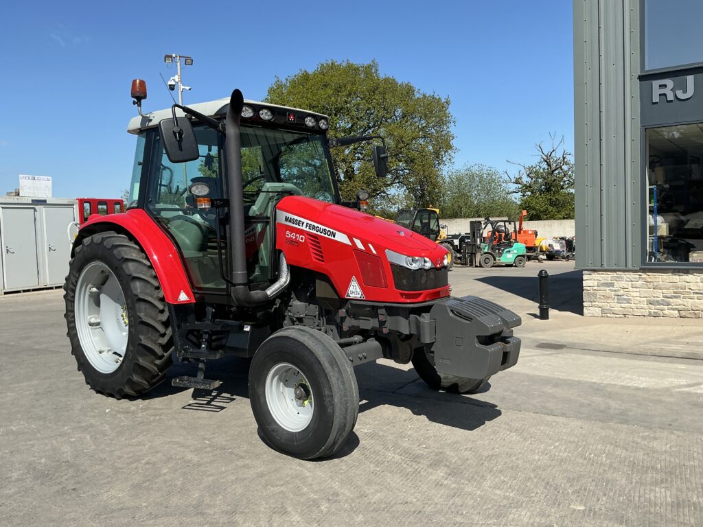 Massey Ferguson 5410 Dyna 4 2WD Tractor (ST26570)