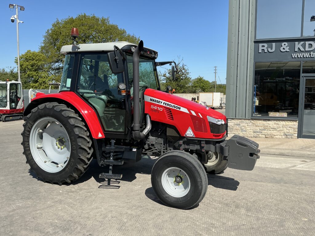 Massey Ferguson 5410 Dyna 4 2WD Tractor (ST26570)