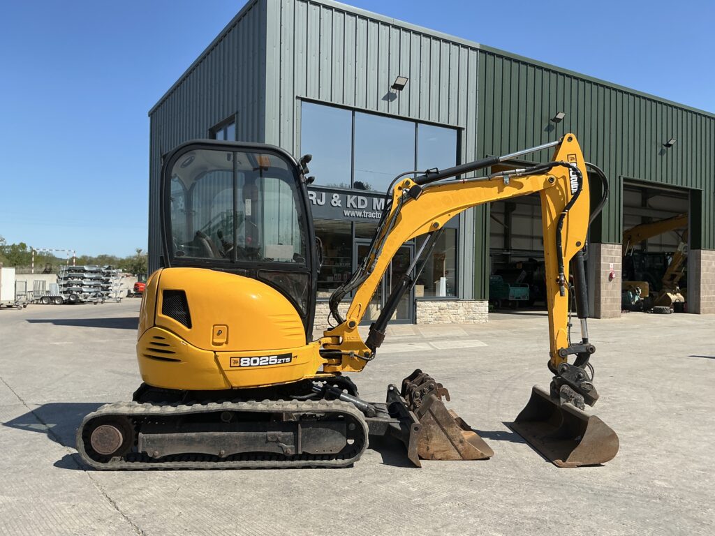 JCB 8025 ZTS Digger (ST26339)