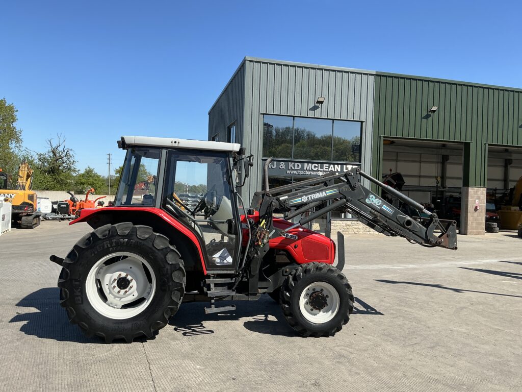 Massey Ferguson 4235 Tractor (ST26470)
